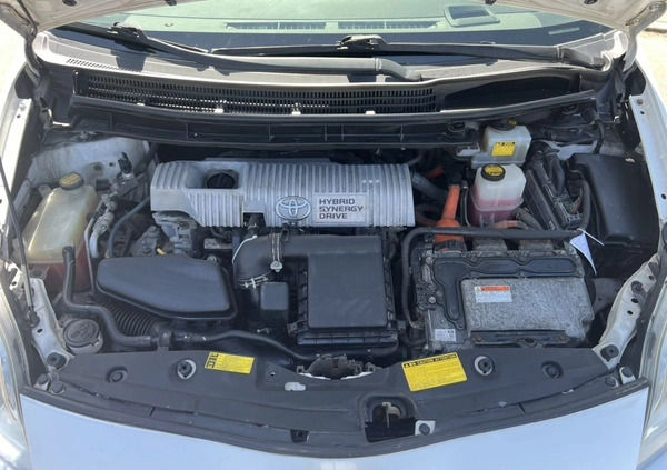 Toyota Prius cena 31980 przebieg: 272500, rok produkcji 2010 z Kraków małe 172